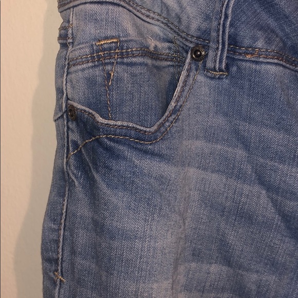 Evermore Distressed Denim - Picture 5 of 13